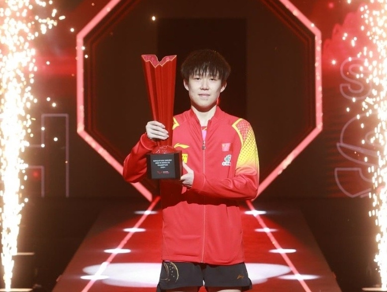 表现优异引爆全场!,TheShy意外战胜SKT引发球迷热议 表现优异引爆全场!,TheShy意外战胜SKT引发球迷热议