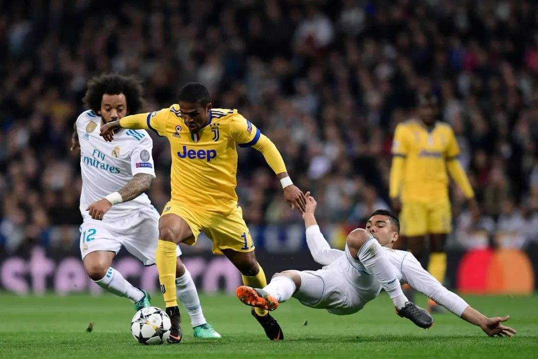  CBA常规赛最新形势：曼联高居榜首，本菲卡强势追赶，冠军归属成迷